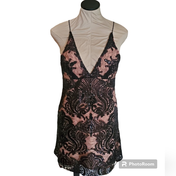 Free People Night Black & Cream Shimmer Mini Dress Size 2 - Picture 5 of 10